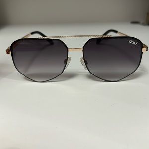 Quay Know Your Angles - 126